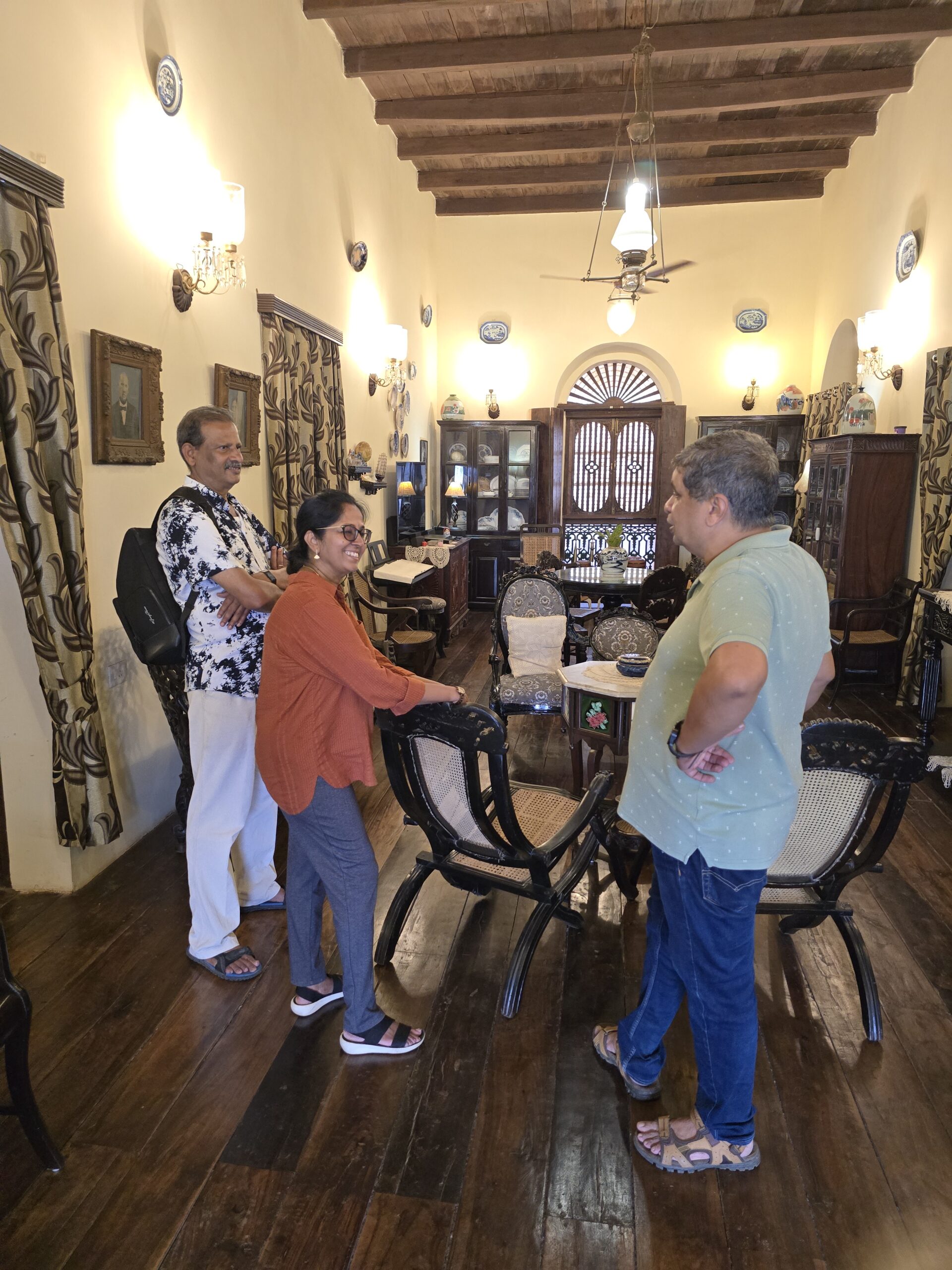 Planning a Goa Trip? How to Choose the Right Tour Operator, Guide & Local Experience Partner