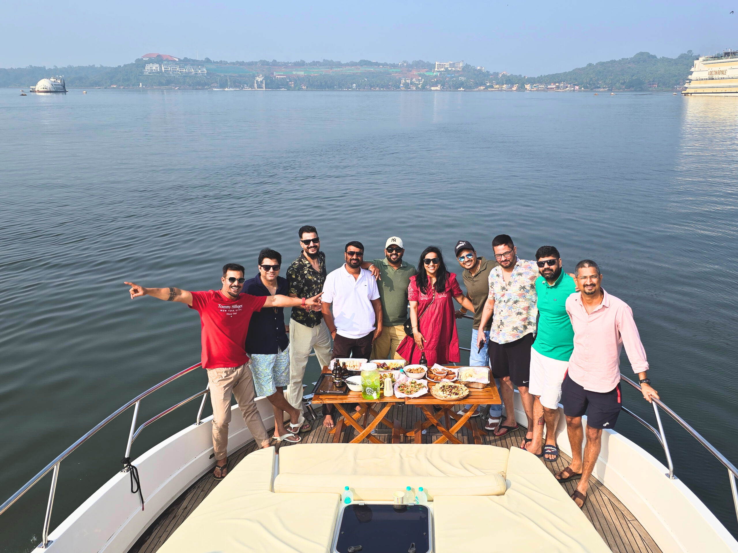 Sunset yacht cruise in Goa