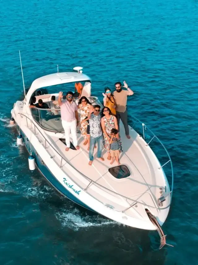 Private Yacht vs Boat Cruise in Goa: Which Experience Is Right for You?